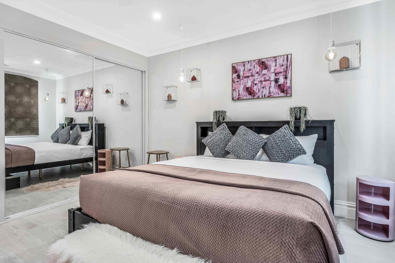 142 Wyndham Guest house Sydney